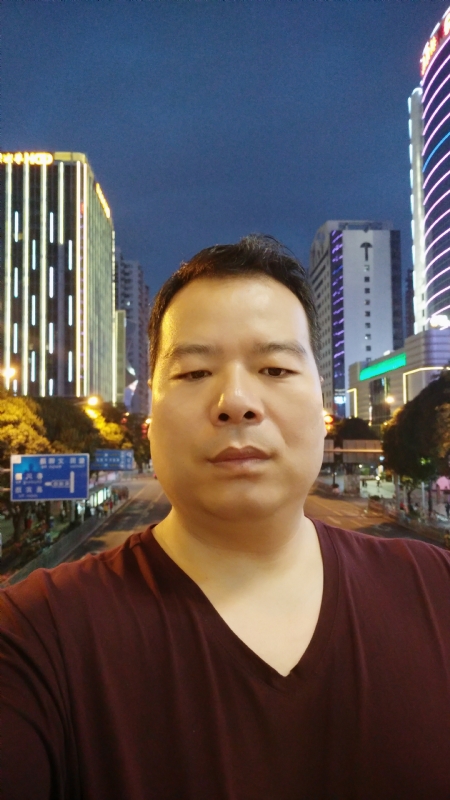相爱一辈子的第一张照片--潍坊相亲服务中心