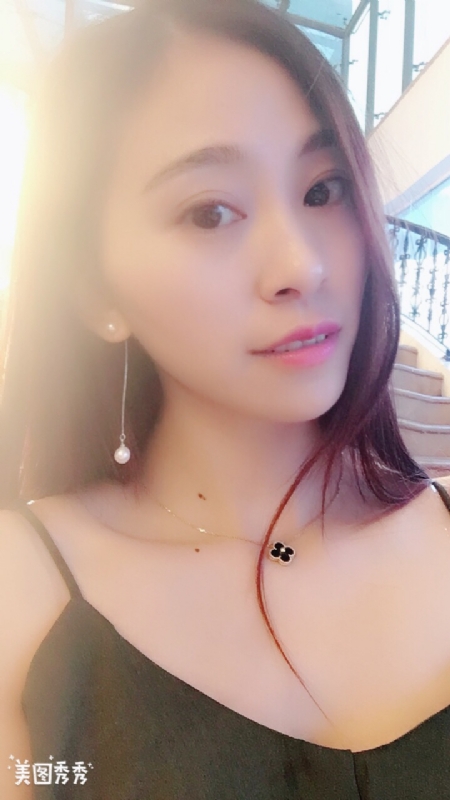 隨風的云的第一张照片--潍坊相亲服务中心