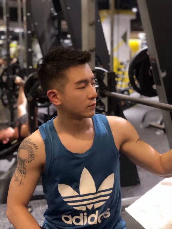 海海的第一张照片--潍坊相亲服务中心