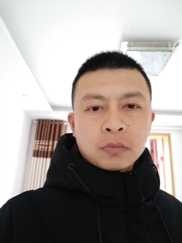 吴伟899的第一张照片--潍坊相亲服务中心