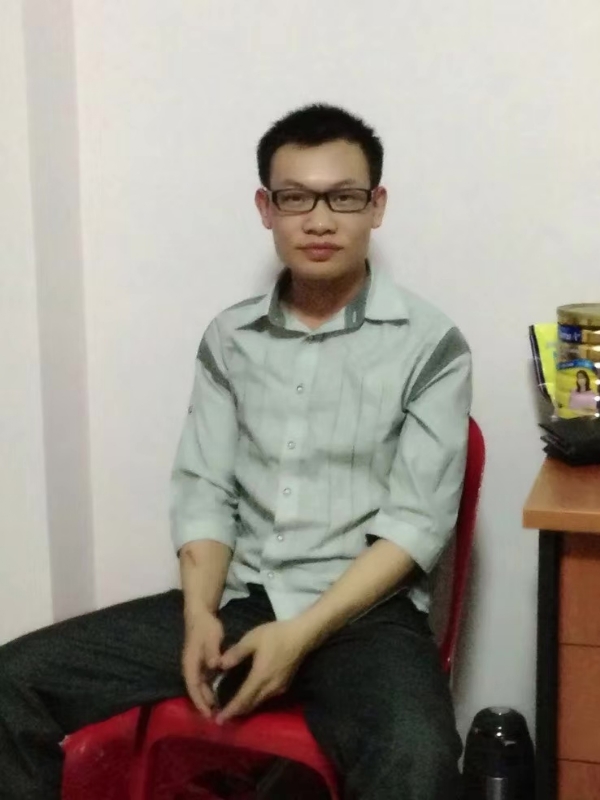 坚强不屈的第一张照片--潍坊相亲服务中心
