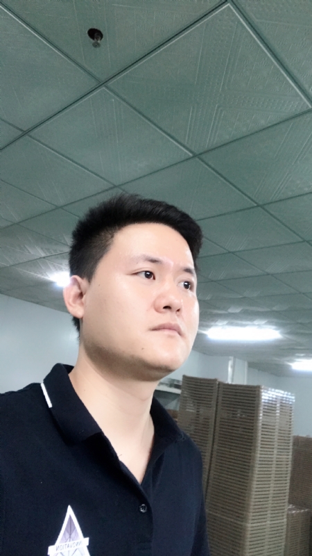 伟的第一张照片--潍坊相亲服务中心