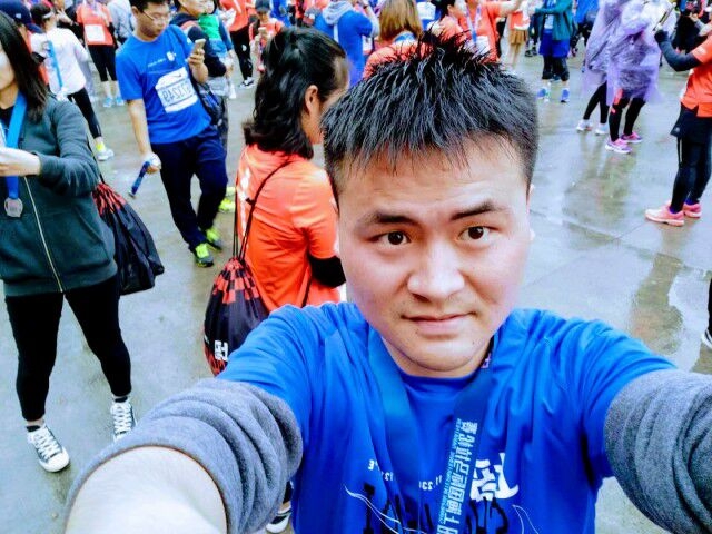 小五在跳舞的第一张照片--潍坊相亲服务中心