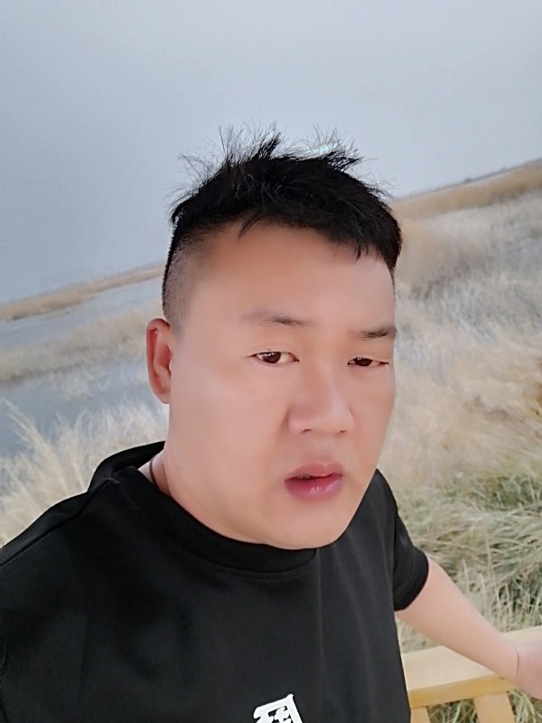 沐歌的第一张照片--潍坊相亲服务中心
