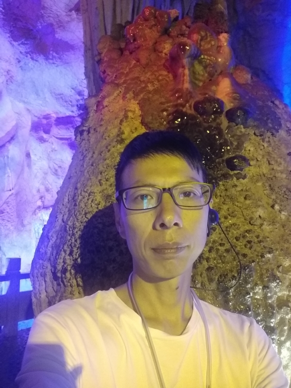 红叶的第一张照片--潍坊相亲服务中心