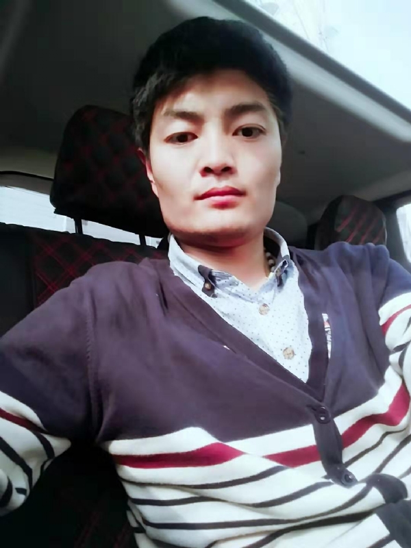 心畫的第一张照片--潍坊相亲服务中心