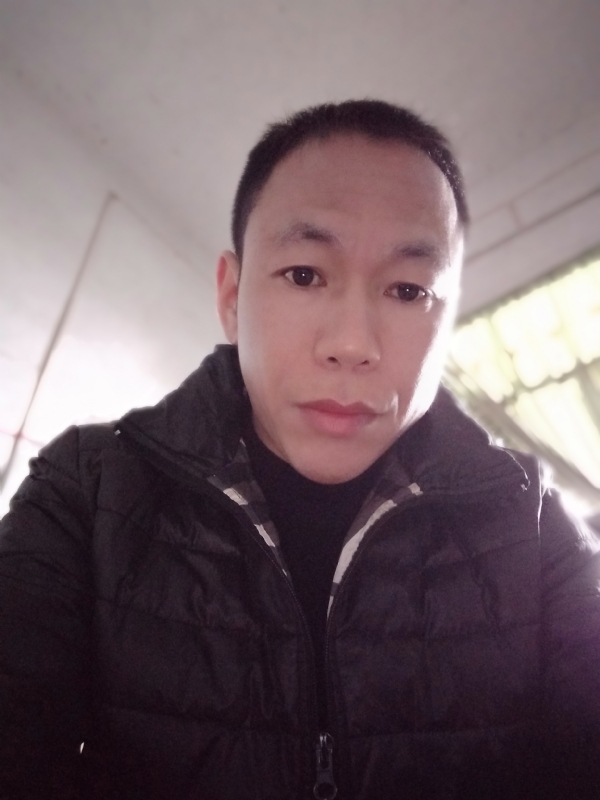 相信真爱的第一张照片--潍坊相亲服务中心