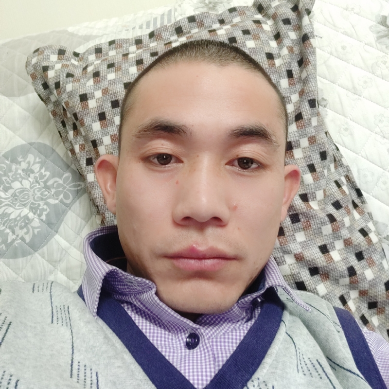 龙飞的第一张照片--潍坊相亲服务中心
