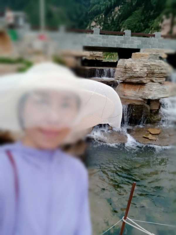 沥秋的第一张照片--潍坊相亲服务中心