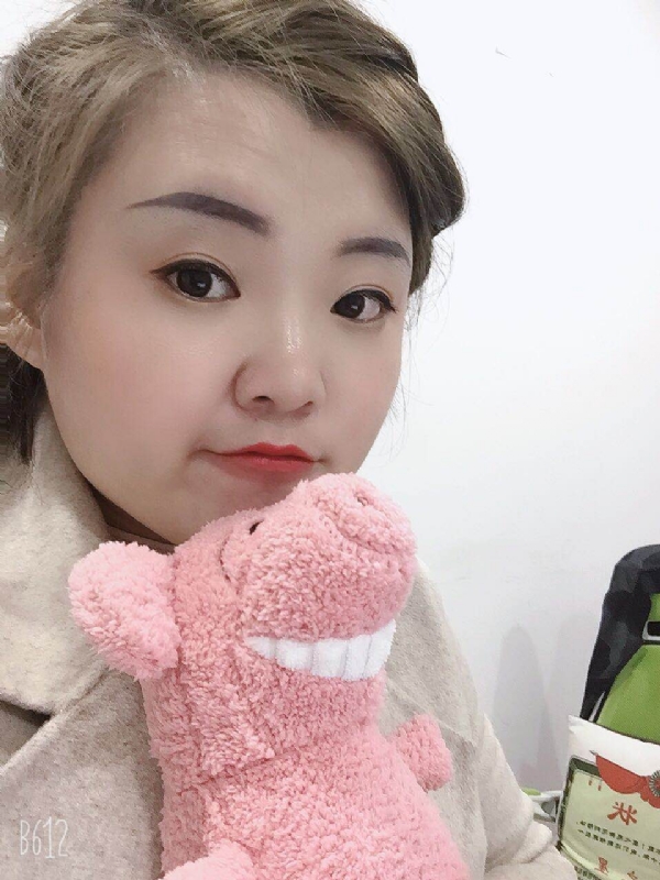 李娜的第一张照片--潍坊相亲服务中心