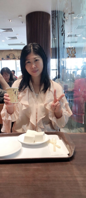 Lina的第一张照片--潍坊相亲服务中心
