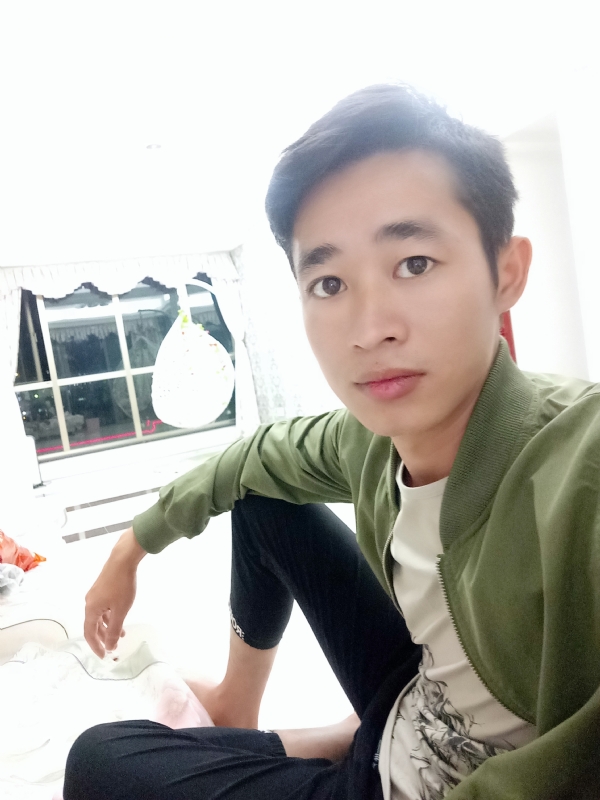 风中飞沙的第二张照片--潍坊相亲服务中心