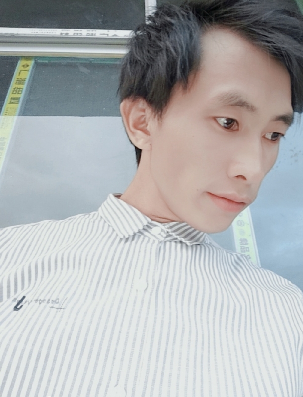 寻找下一个路口的第一张照片--潍坊相亲服务中心