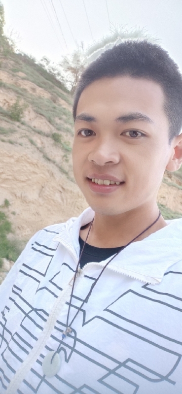 小辉的第一张照片--潍坊相亲服务中心