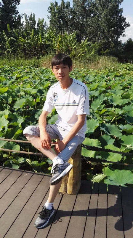 洛佐山娃的第一张照片--潍坊相亲服务中心