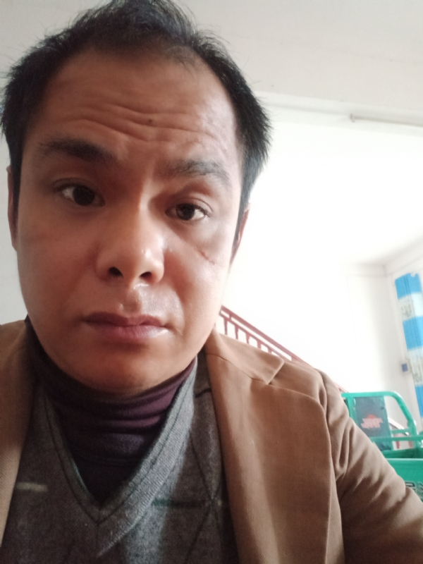 唐水果店发发发的第二张照片--潍坊相亲服务中心
