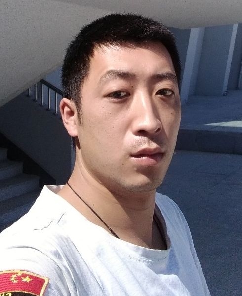 小小的第一张照片--潍坊相亲服务中心