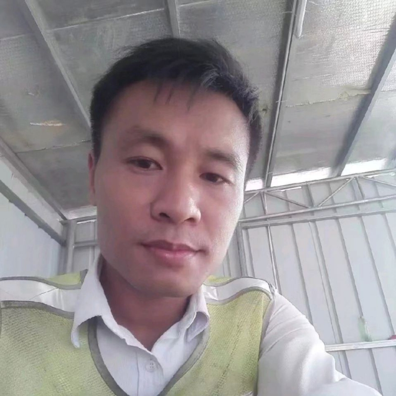 小马哥的第二张照片--潍坊相亲服务中心