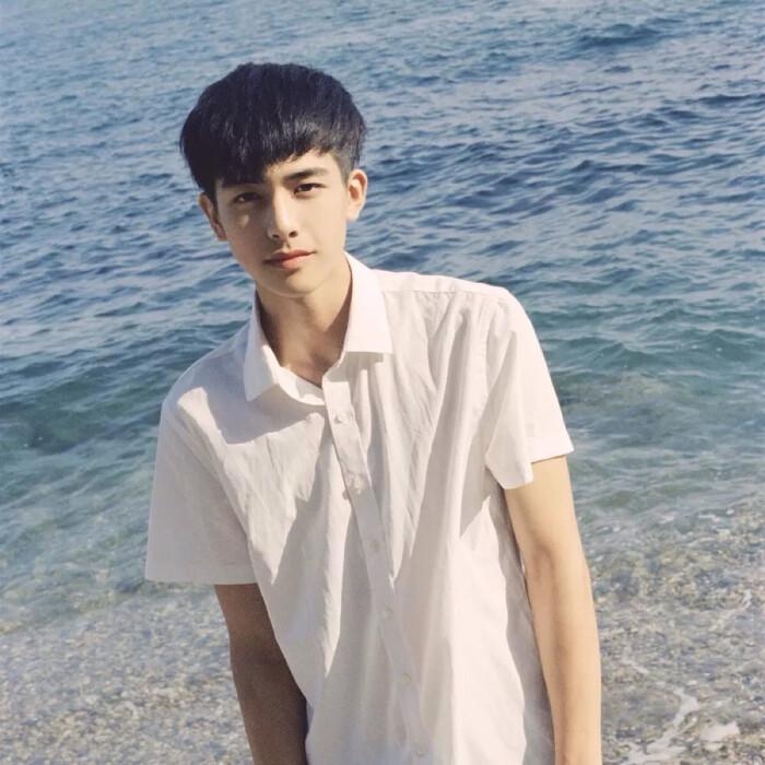 啊巴啊巴的第一张照片--潍坊相亲服务中心
