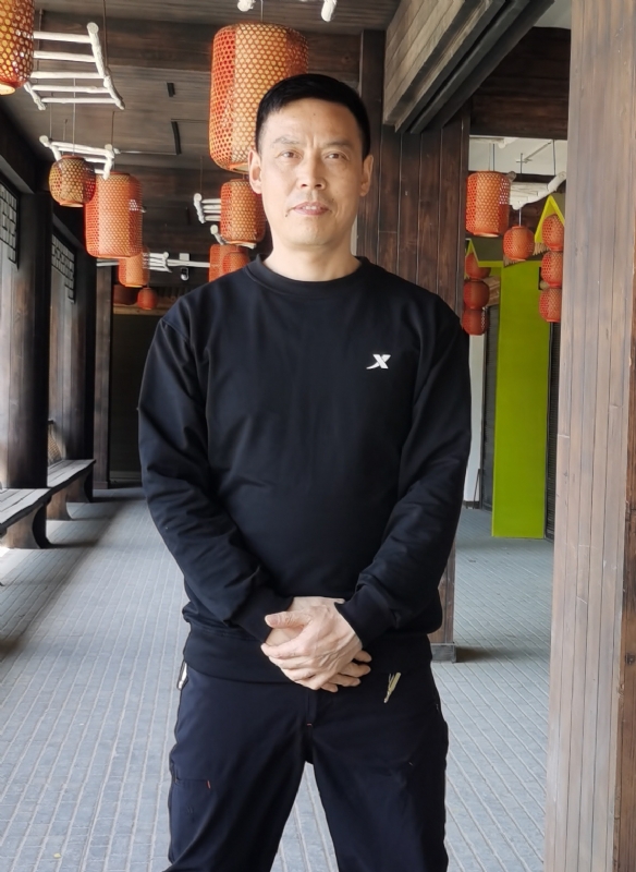 阳光总在风雨后的第一张照片--潍坊相亲服务中心