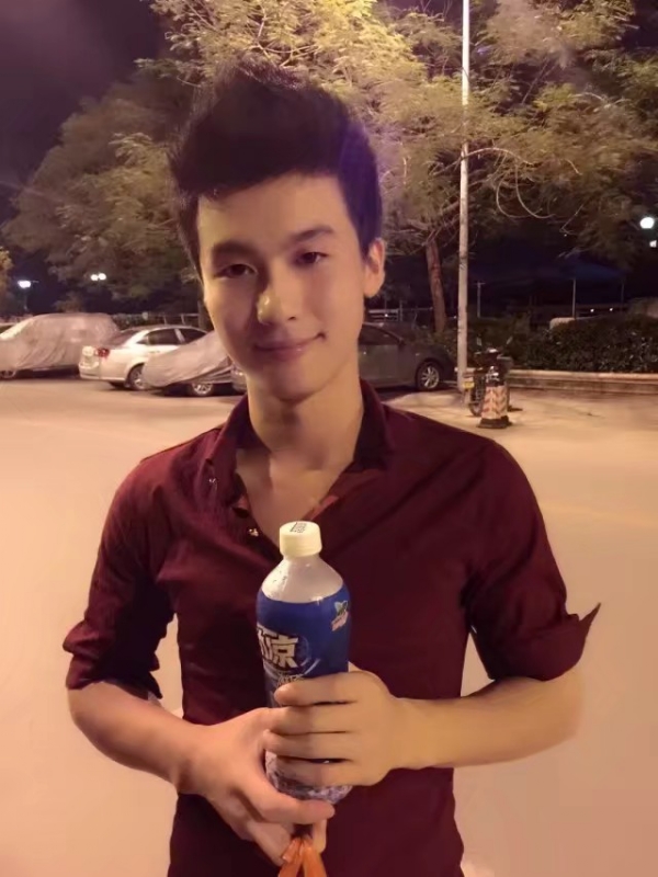 皮特王的第三张照片--潍坊相亲服务中心