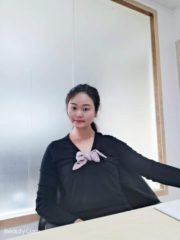 美美在深的第一张照片--潍坊相亲服务中心