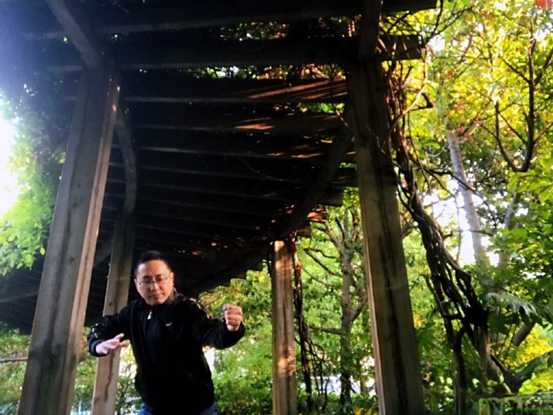 自故深情好受伤的第二张照片--潍坊相亲服务中心