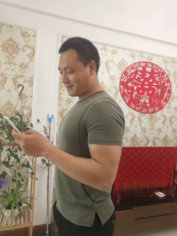 旧时相识的第三张照片--潍坊相亲服务中心