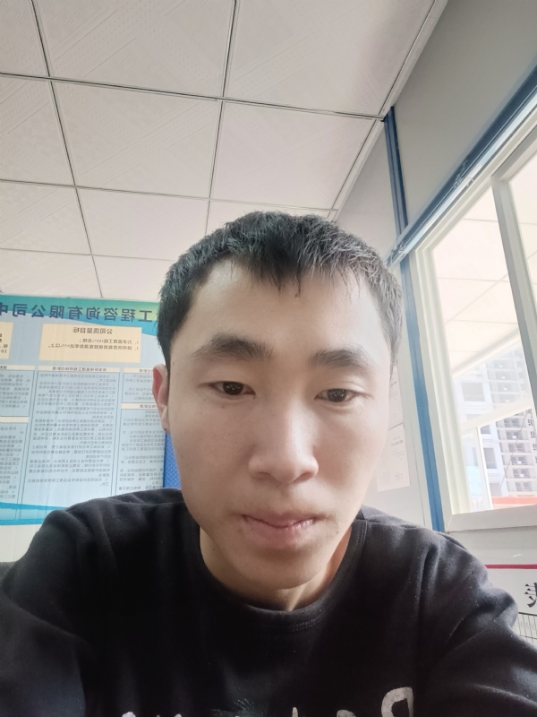 小哥哥的第一张照片--潍坊相亲服务中心