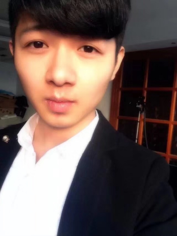萨拉嘿呦的第一张照片--潍坊相亲服务中心
