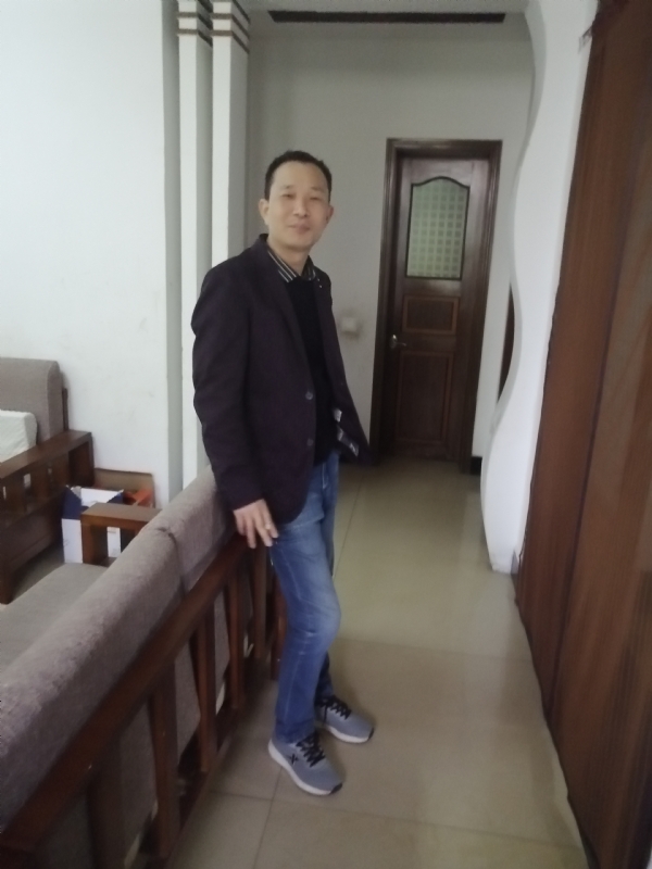 相亲相爱的第一张照片--潍坊相亲服务中心
