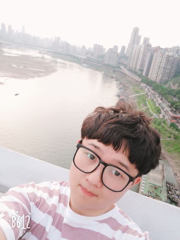 白夜行中人的第一张照片--潍坊相亲服务中心