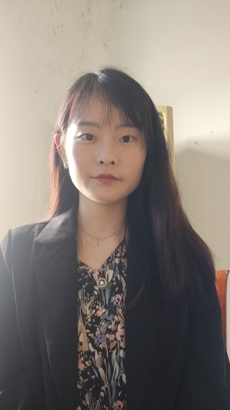 啾啾儿的第一张照片--潍坊相亲服务中心