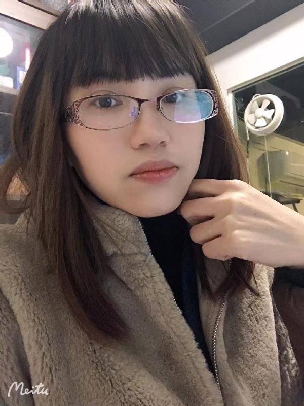 CC的第三张照片--潍坊相亲服务中心