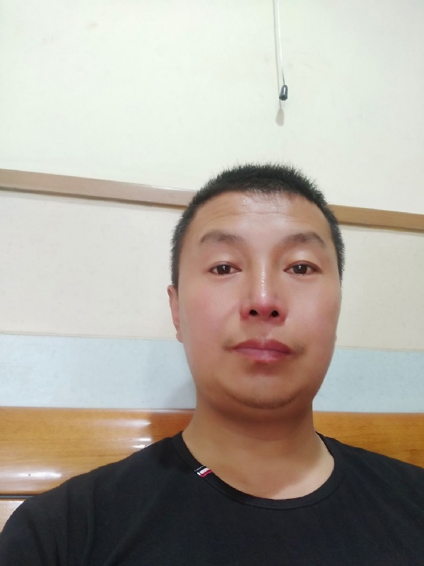 快乐的小鱼儿的第一张照片--潍坊相亲服务中心