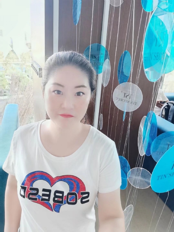 巷子里的童年的第一张照片--潍坊相亲服务中心