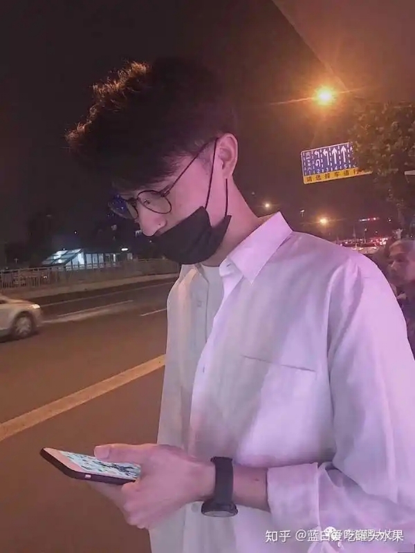 情圣的第二张照片--潍坊相亲服务中心