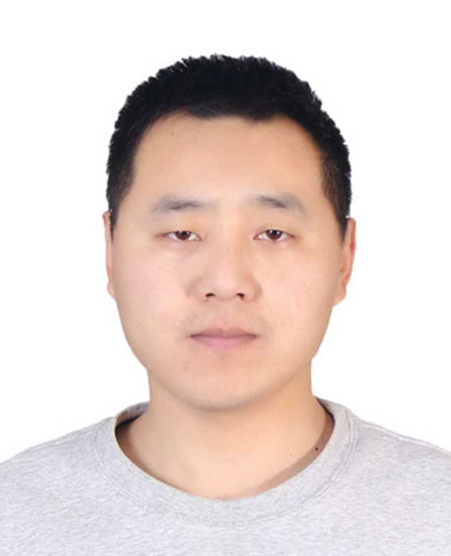 大红鹰的第一张照片--潍坊相亲服务中心