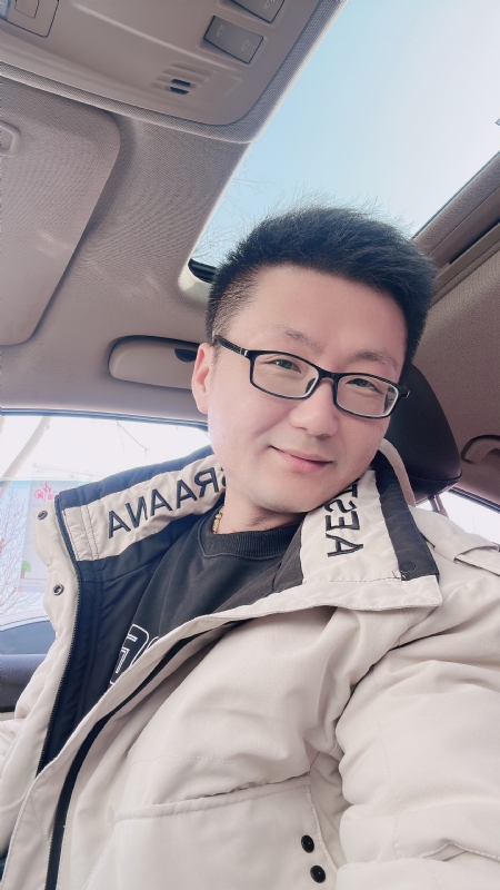不离不弃的第二张照片--潍坊相亲服务中心