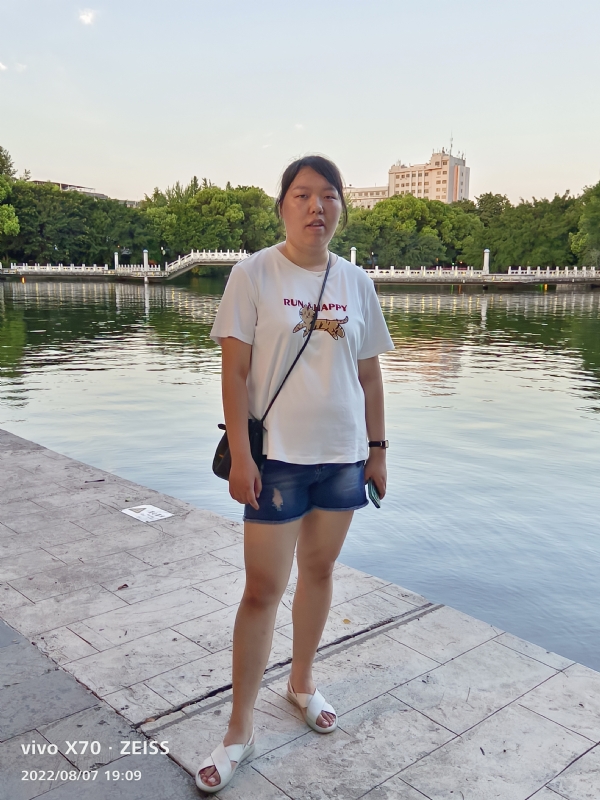 幸福触手可及的第一张照片--潍坊相亲服务中心