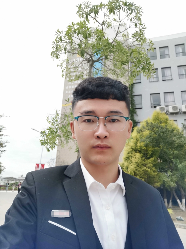 毓文的第二张照片--潍坊相亲服务中心