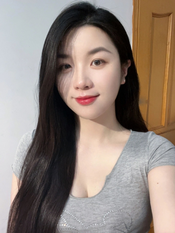 乔乔在寻爱的第二张照片--潍坊相亲服务中心
