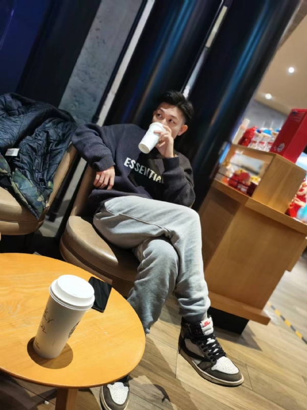 LAZY的第一张照片--潍坊相亲服务中心