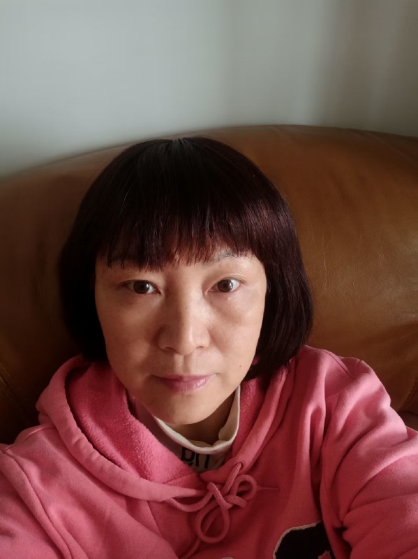 红玫瑰的第一张照片--潍坊相亲服务中心
