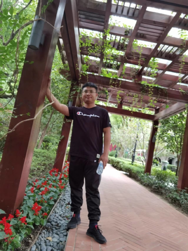 会飞的鱼的第三张照片--潍坊相亲服务中心