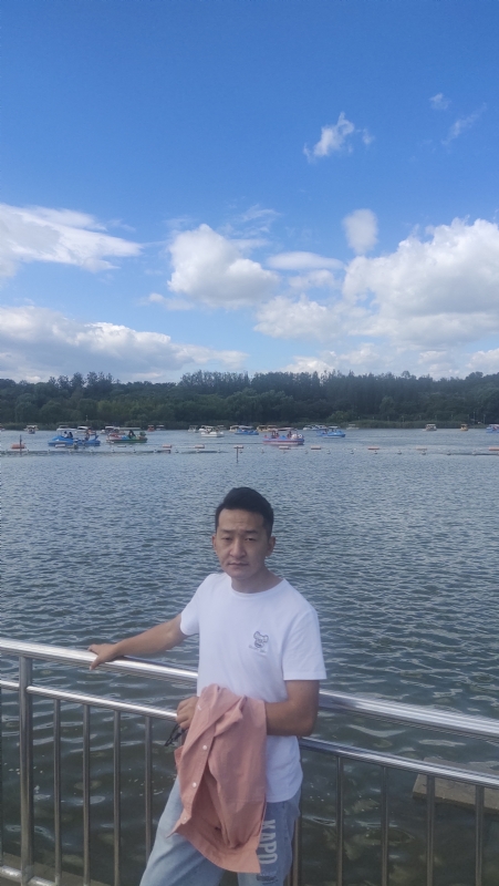脱了壳的龟的第一张照片--潍坊相亲服务中心