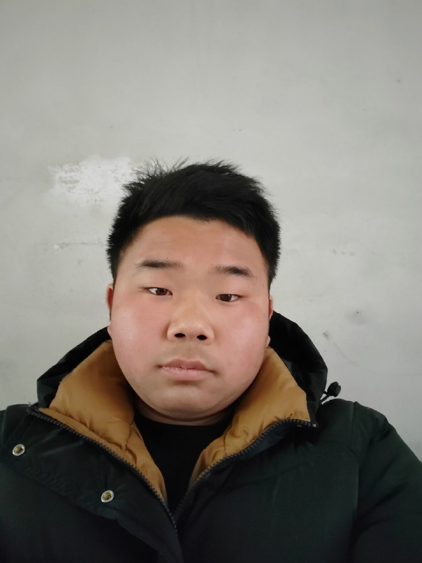 精神饱满的第四张照片--潍坊相亲服务中心