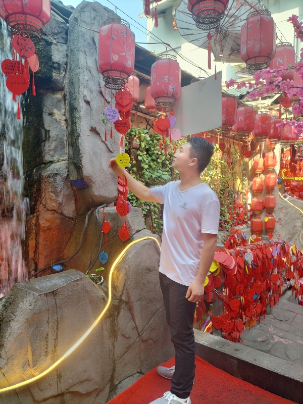 时间不语的第二张照片--潍坊相亲服务中心