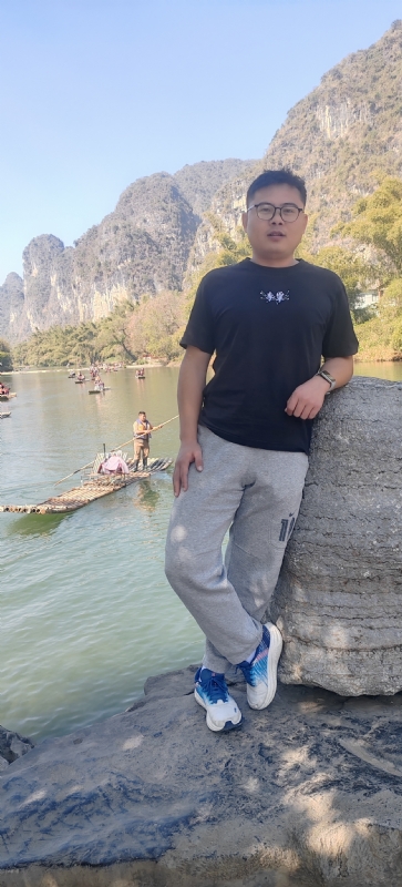 受过伤的狼的第三张照片--潍坊相亲服务中心
