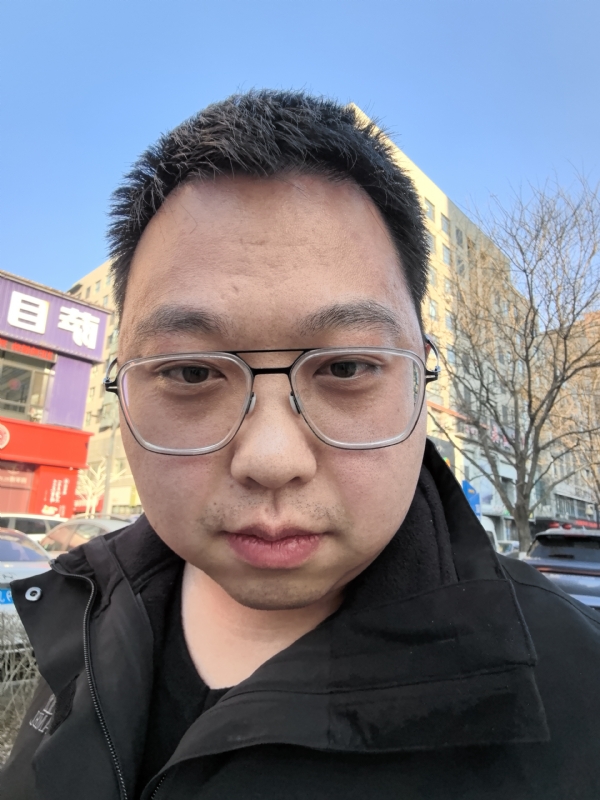 宋哲的第一张照片--潍坊相亲服务中心
